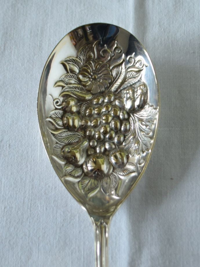 英国アンティークのシルバーカトラリー