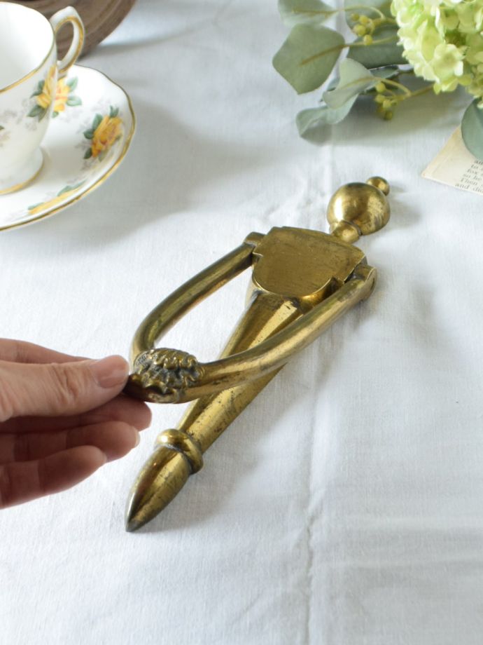 おしゃれなドアノッカー