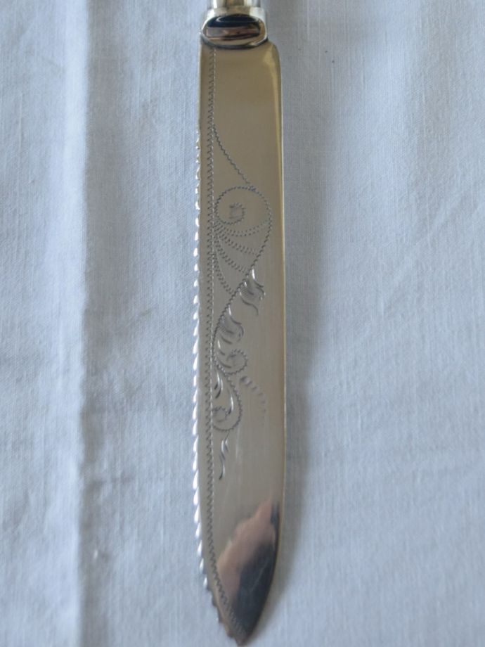 英国アンティークの銀製品