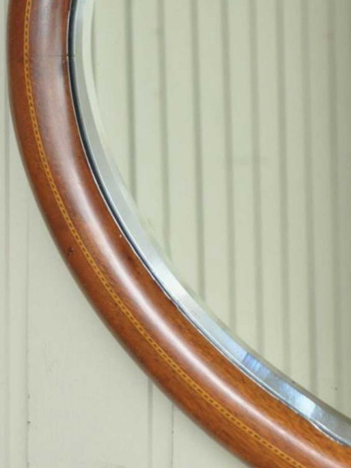 英国アンティークらしい装飾