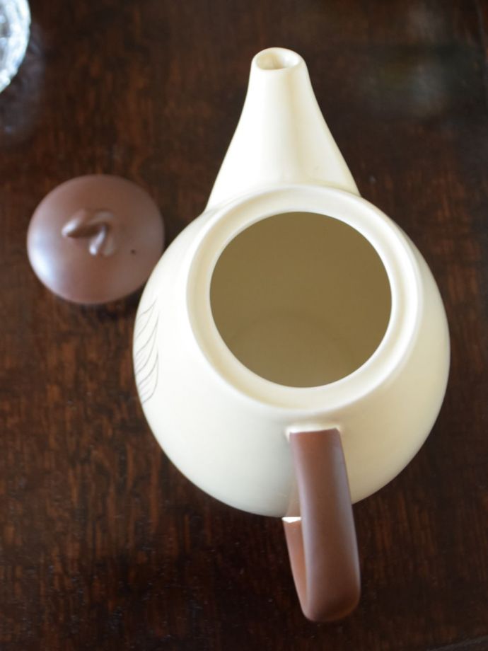 イギリスのアンティーク食器、 カールトンウェア（Carlton Ware）の