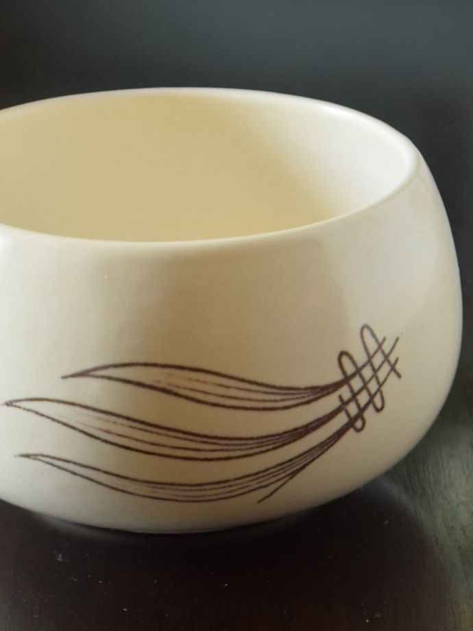 アンティークのシュガーボウル