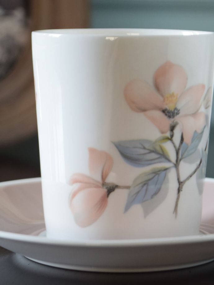 英国のアンティーク食器、ロイヤルアダレイ（Adderley）窯の美しい