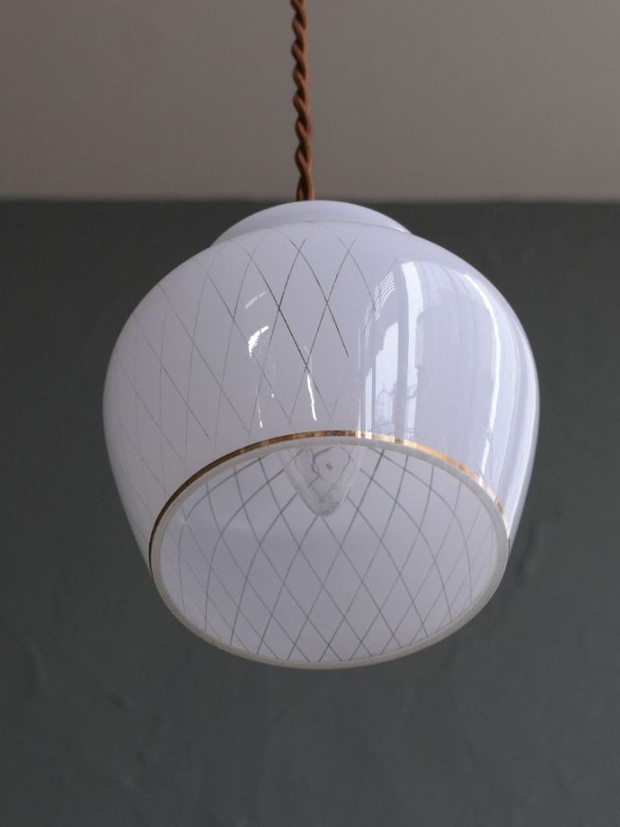 アンティーク照明 ペンダントライト イギリス イギリスのおしゃれな照明、ビンテージのペンダントライト(コード