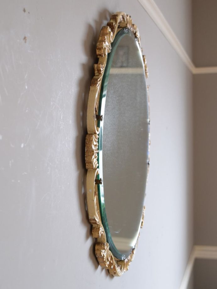 アンティークミラーの側面