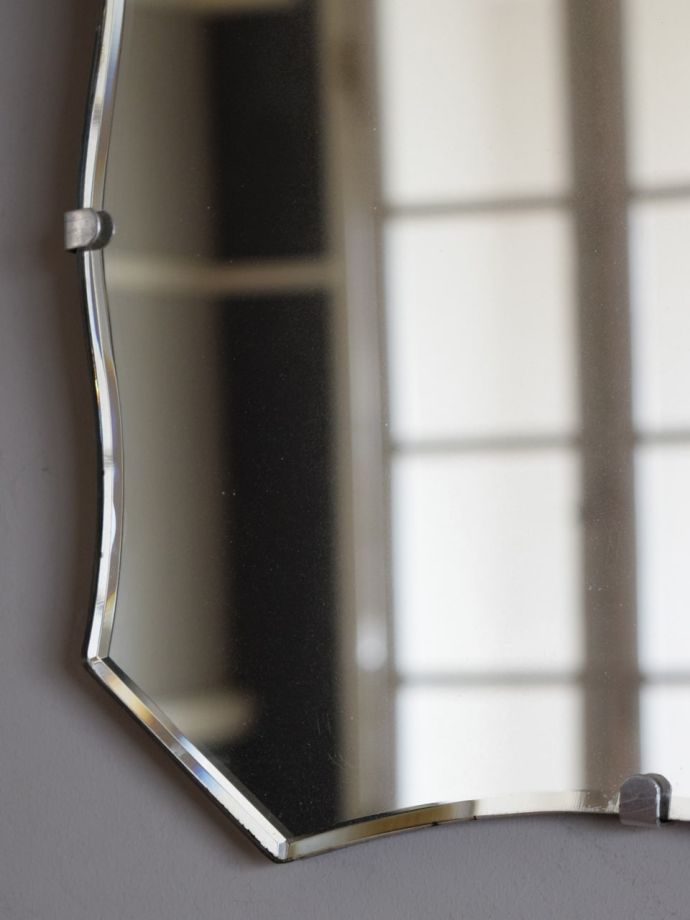 イギリスのアンティークカッティングミラー、お花模様のおしゃれな