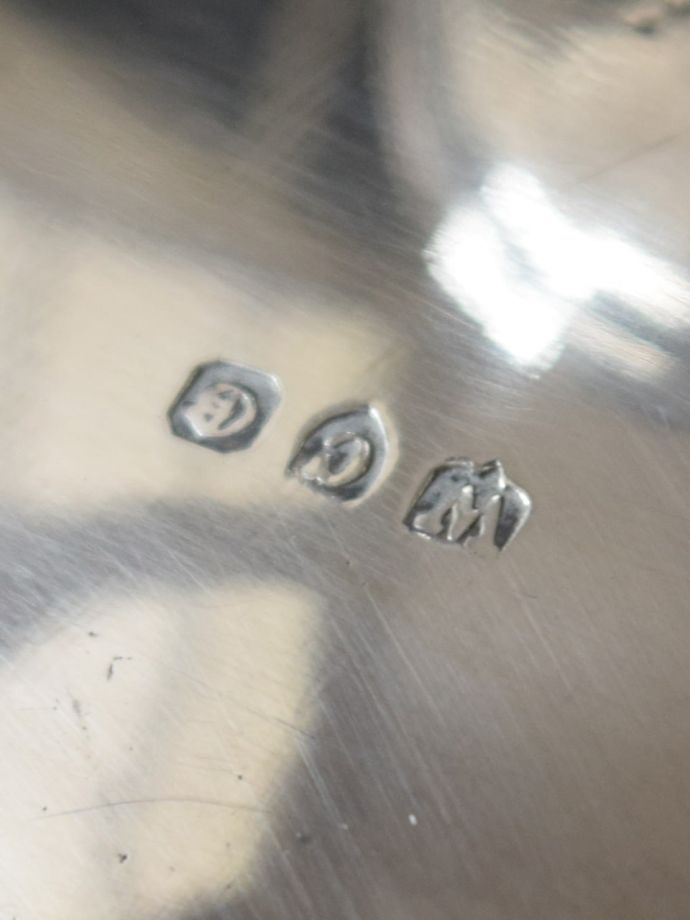 アンティークのシルバープレート