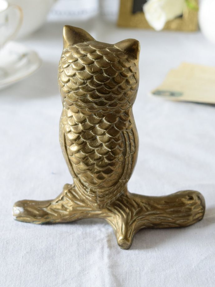 アンティークの真鍮オブジェ