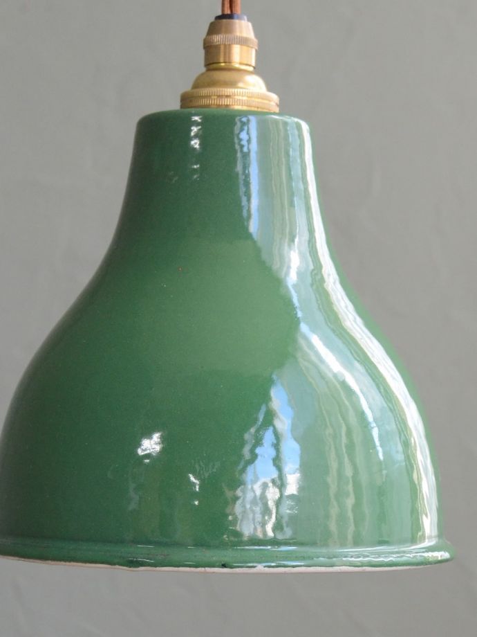 アンティーク琺瑯のシェード