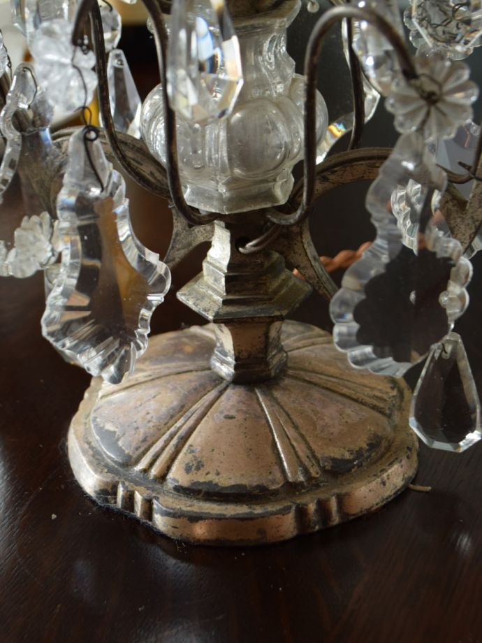 テーブルランプの装飾