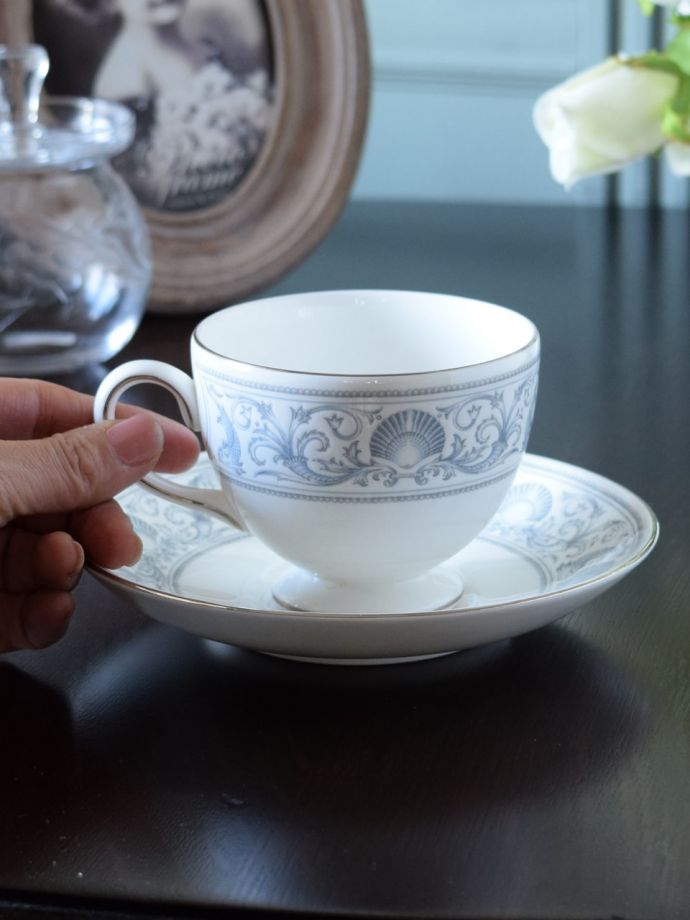 イギリスのカップ&ソーサー