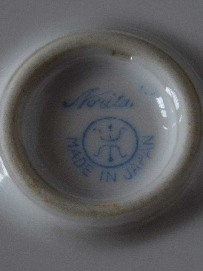 イギリスから戻ってきたアンティークの食器、オールドノリタケの風景画