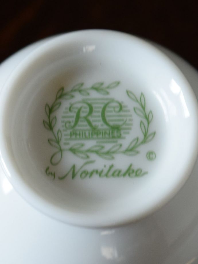 ノリタケのバックスタンプ