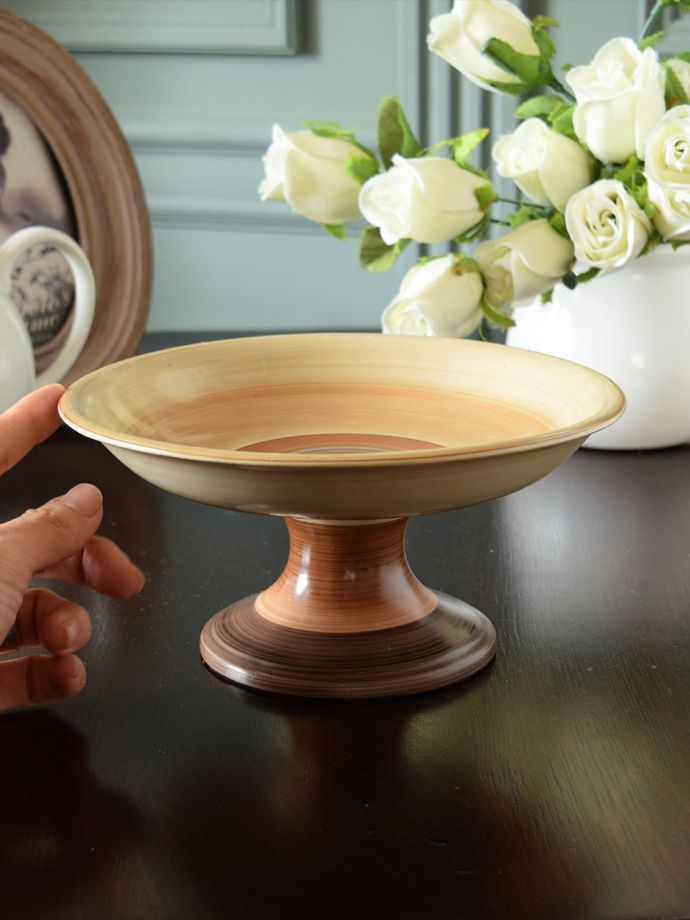 英国アンティークのおしゃれな食器