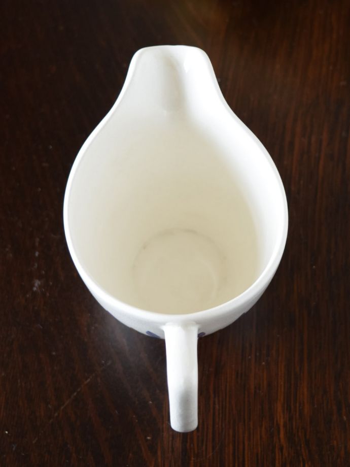 英国アンティークのおしゃれな食器