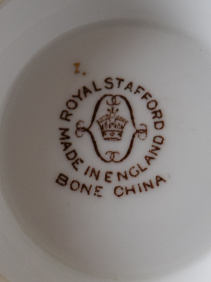 ロイヤルスタッフォードのバックスタンプ