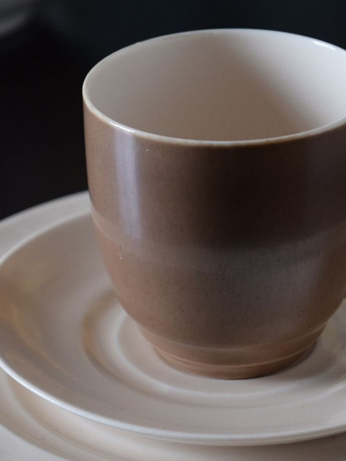 ブランクサムチャイナの「Graceline」