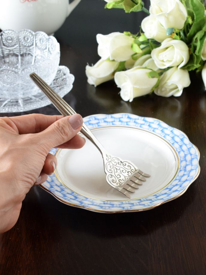 英国シルバーのカトラリー、アンティークシルバープレートのオイル