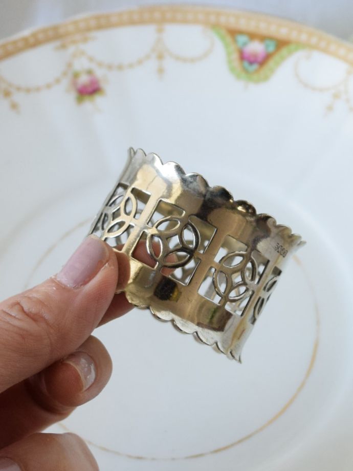 英国アンティークの銀製品