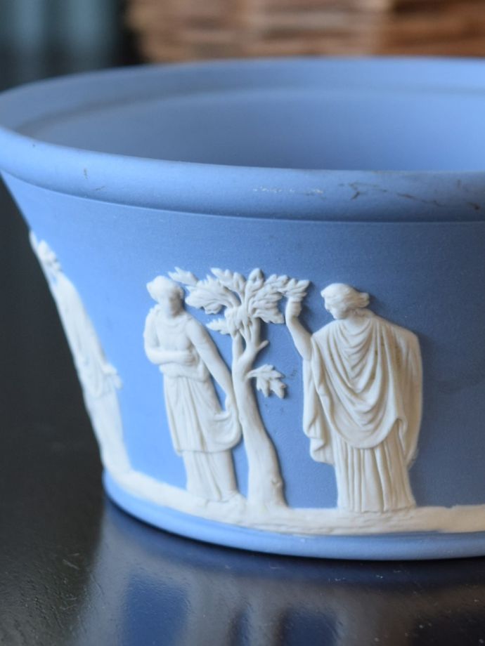 アンティークのジャスパーウェア