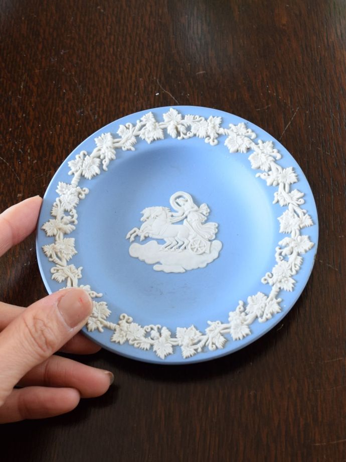 ウェッジウッドのプレート