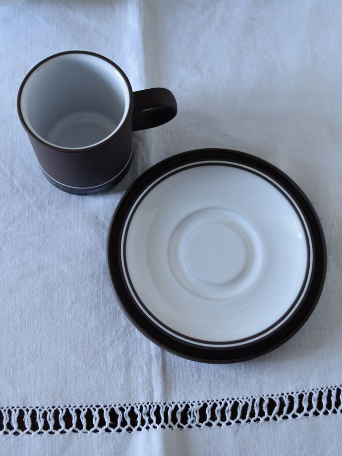 英国アンティークのおしゃれな食器