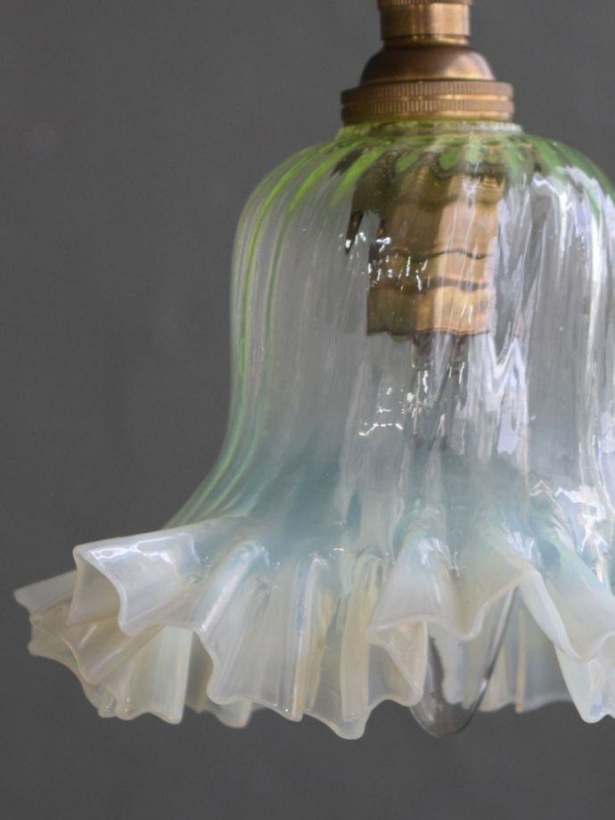 アンティークガラスのシェード