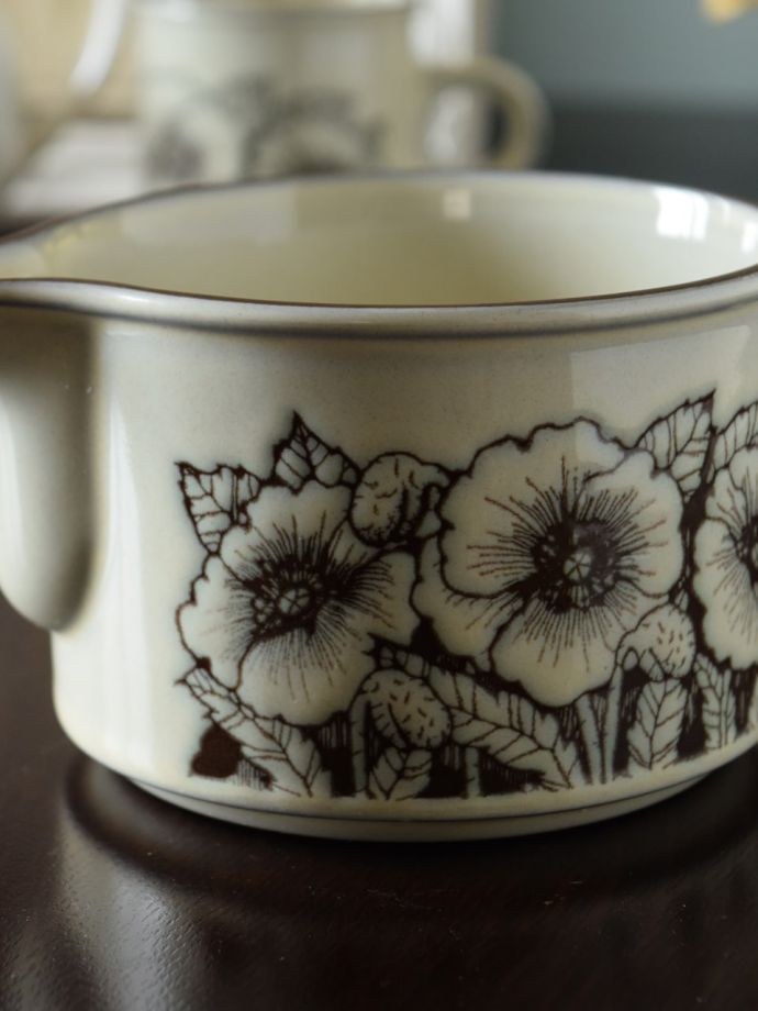 ホーンジーの陶器CORNROSE（コーンローズ）