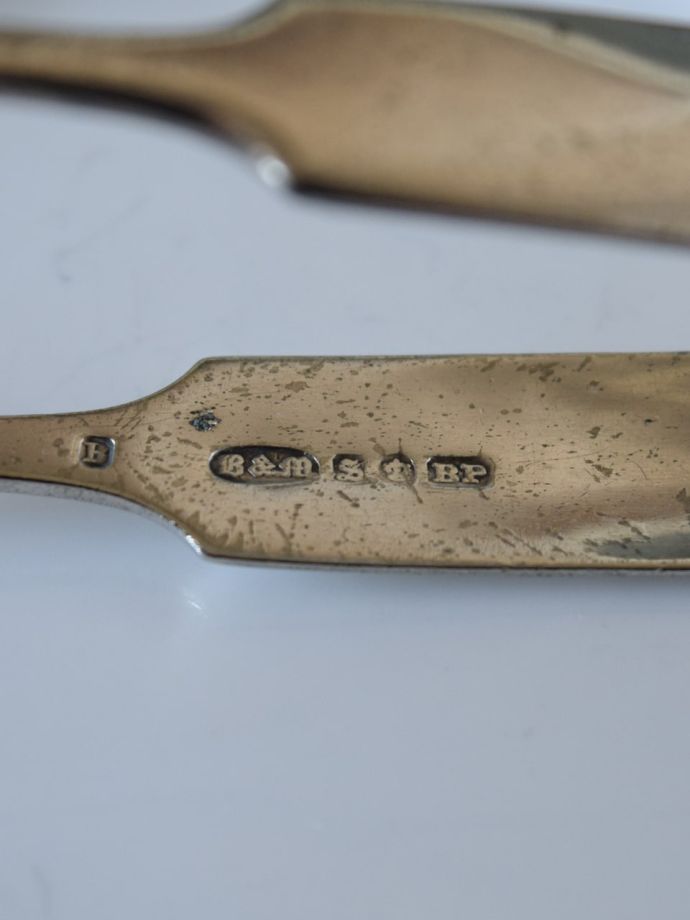 アンティークのシルバープレート