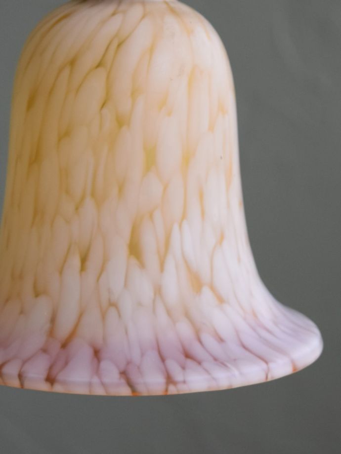 アンティークガラスのシェード