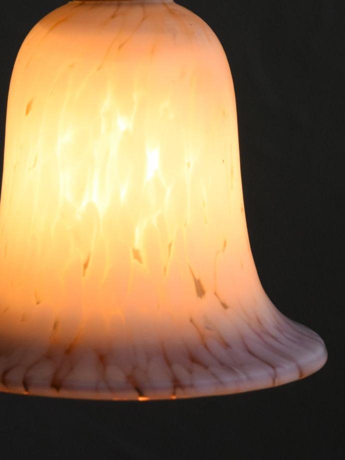 ペンダントライトのシェード