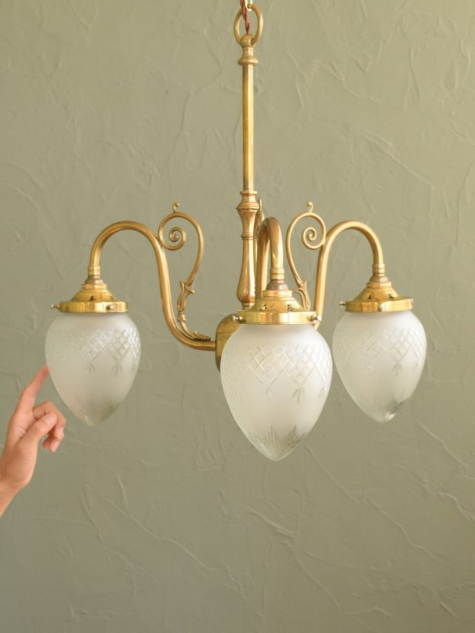 アンティークのシャンデリア