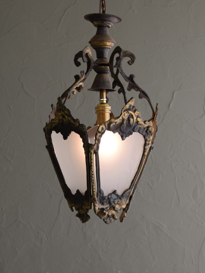 アンティークのランタンシャンデリア