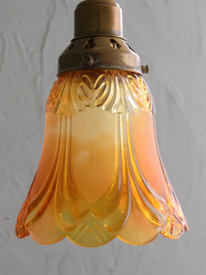 アンティーク調のガラスシェード