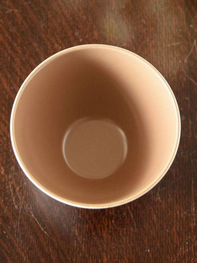 プールのビンテージシュガーボウル