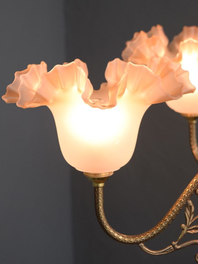 シャンデリアのガラスシェード