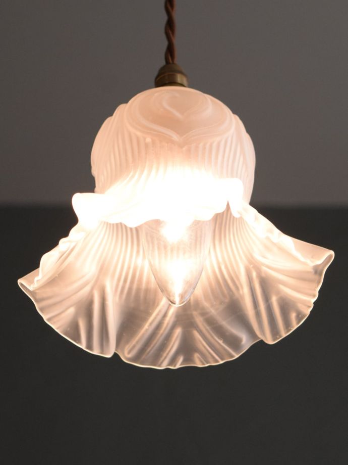 アンティーク照明の美しい灯り