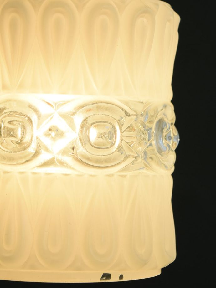 ペンダントライトのシェード