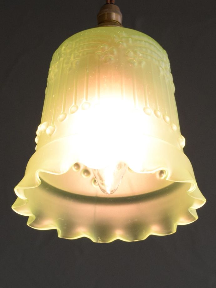 アンティーク照明の美しい灯り