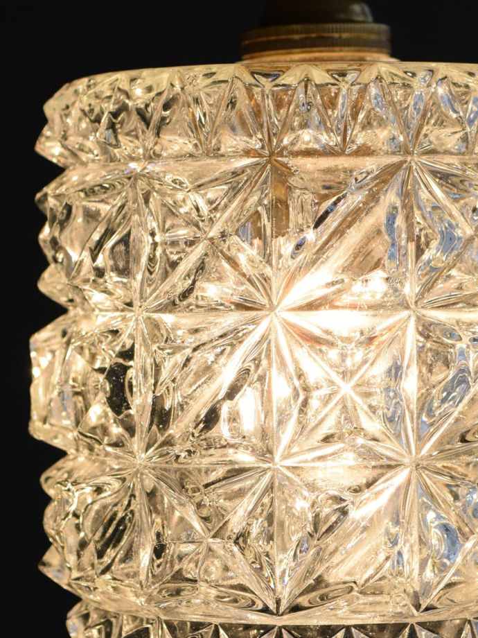 ペンダントライトのシェード