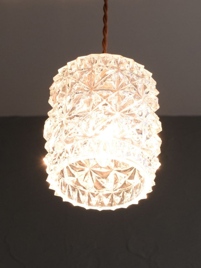 アンティーク照明の美しい灯り