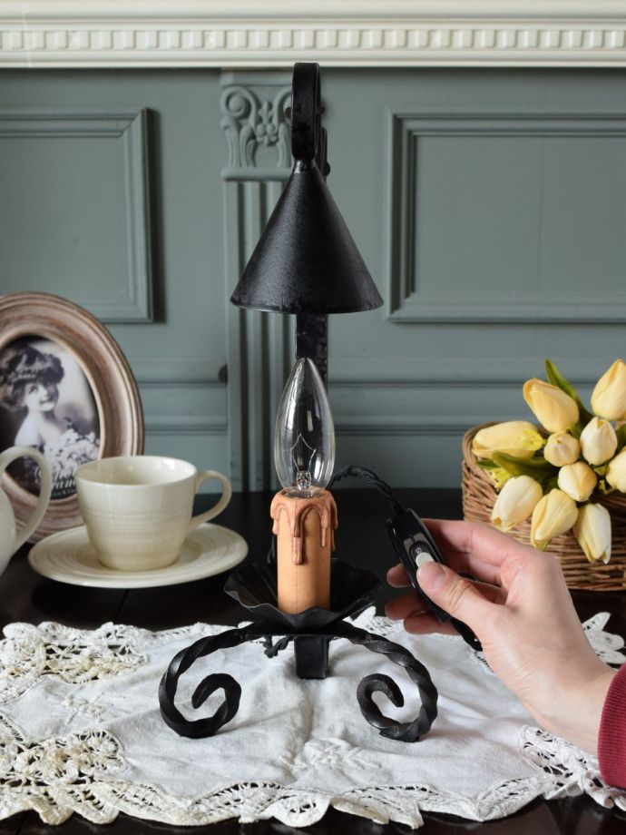 テーブルランプのスイッチ