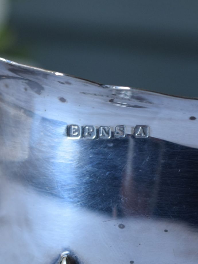 アンティークのシルバープレート