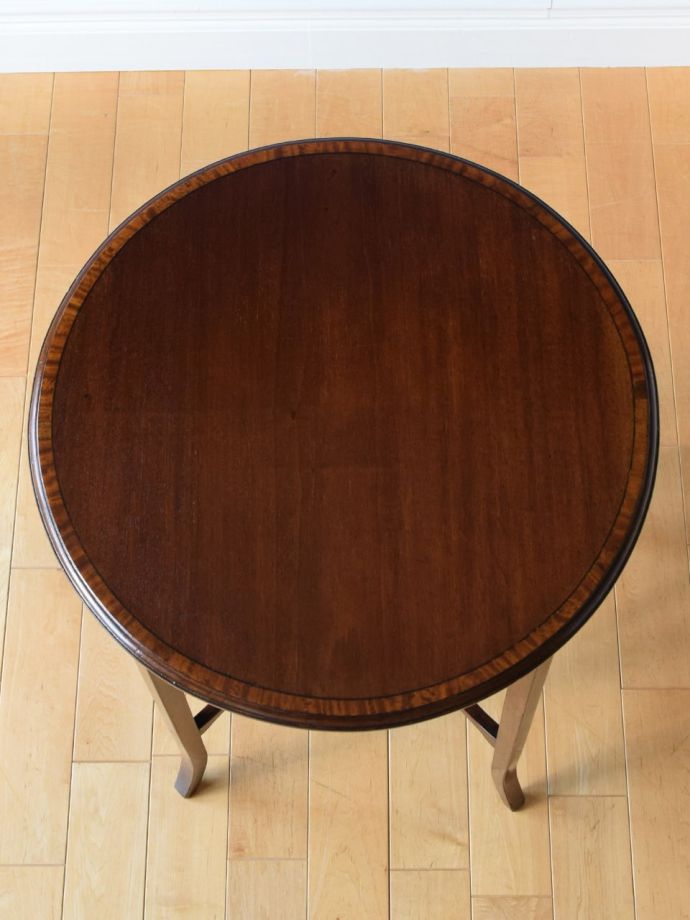 オケージョナルテーブルの天板