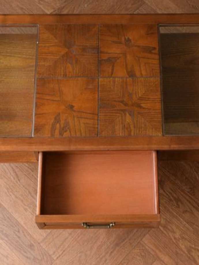 ローテーブルの引き出し