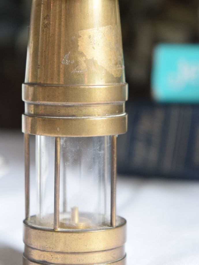 アンティーク真鍮製のオブジェ