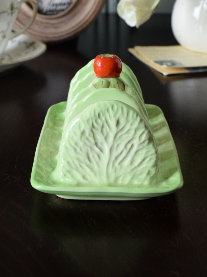 イギリスのアンティーク食器
