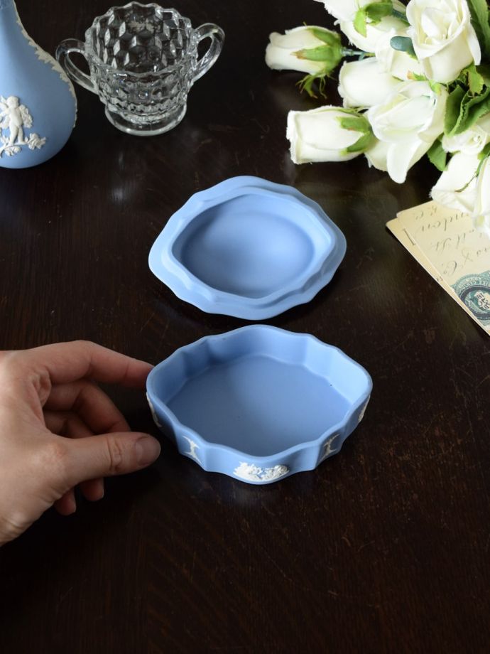 ウェッジウッドのボックス