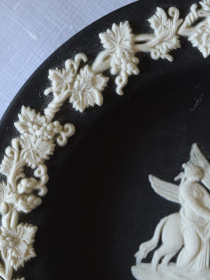 アンティークウェッジウッドのピンディッシュ