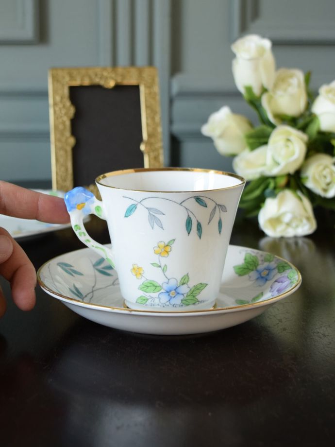イギリスのカップ&ソーサー